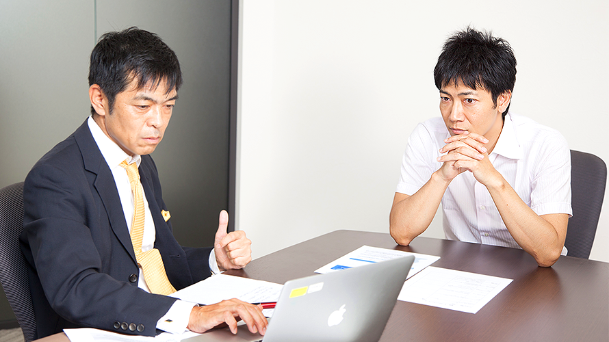 株式会社ラクス　中村氏と株式会社イノベーション　富田　インタビュー風景